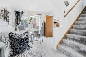 Lounge/Diner- click for photo gallery